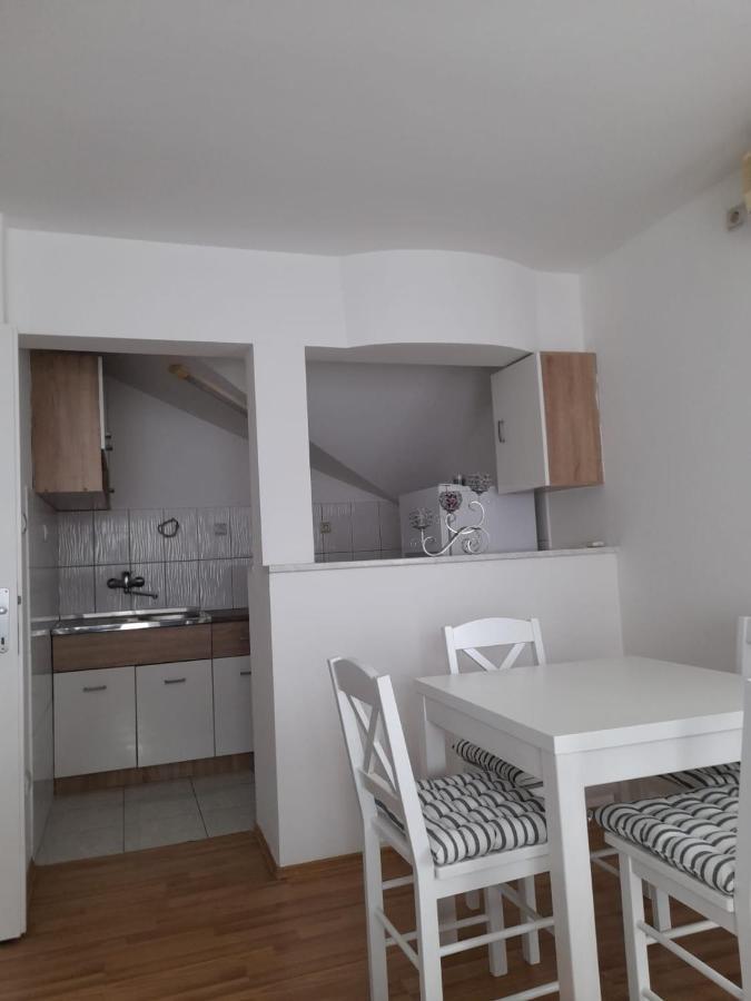 Apartman Giovanni Аранделовац Экстерьер фото